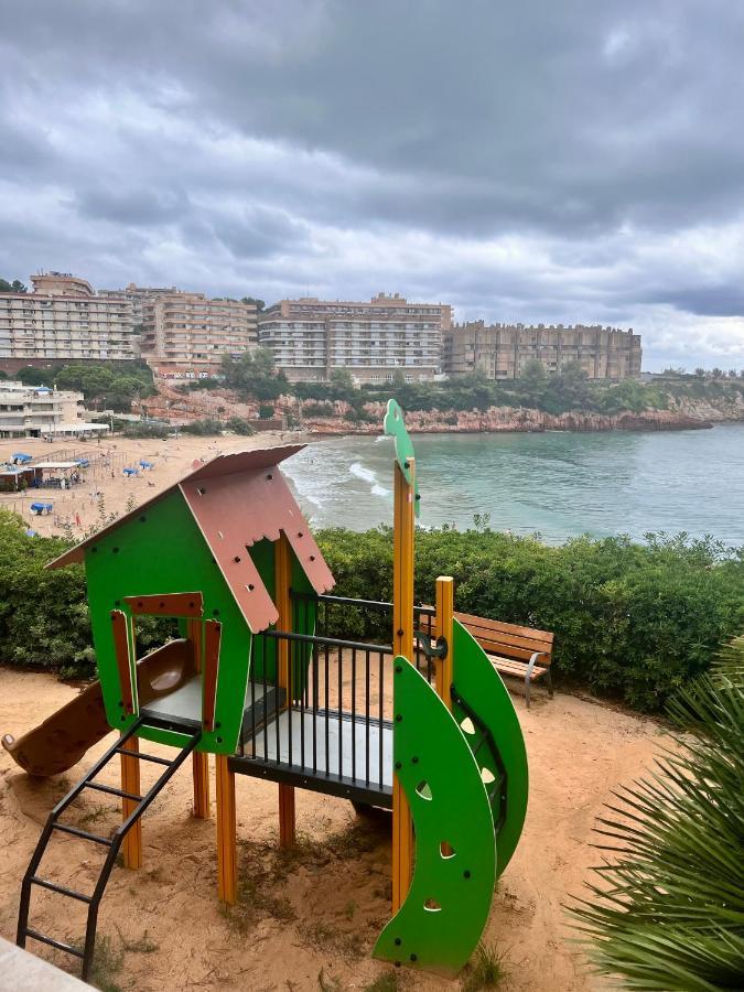 Blue Salou Apartment ภายนอก รูปภาพ