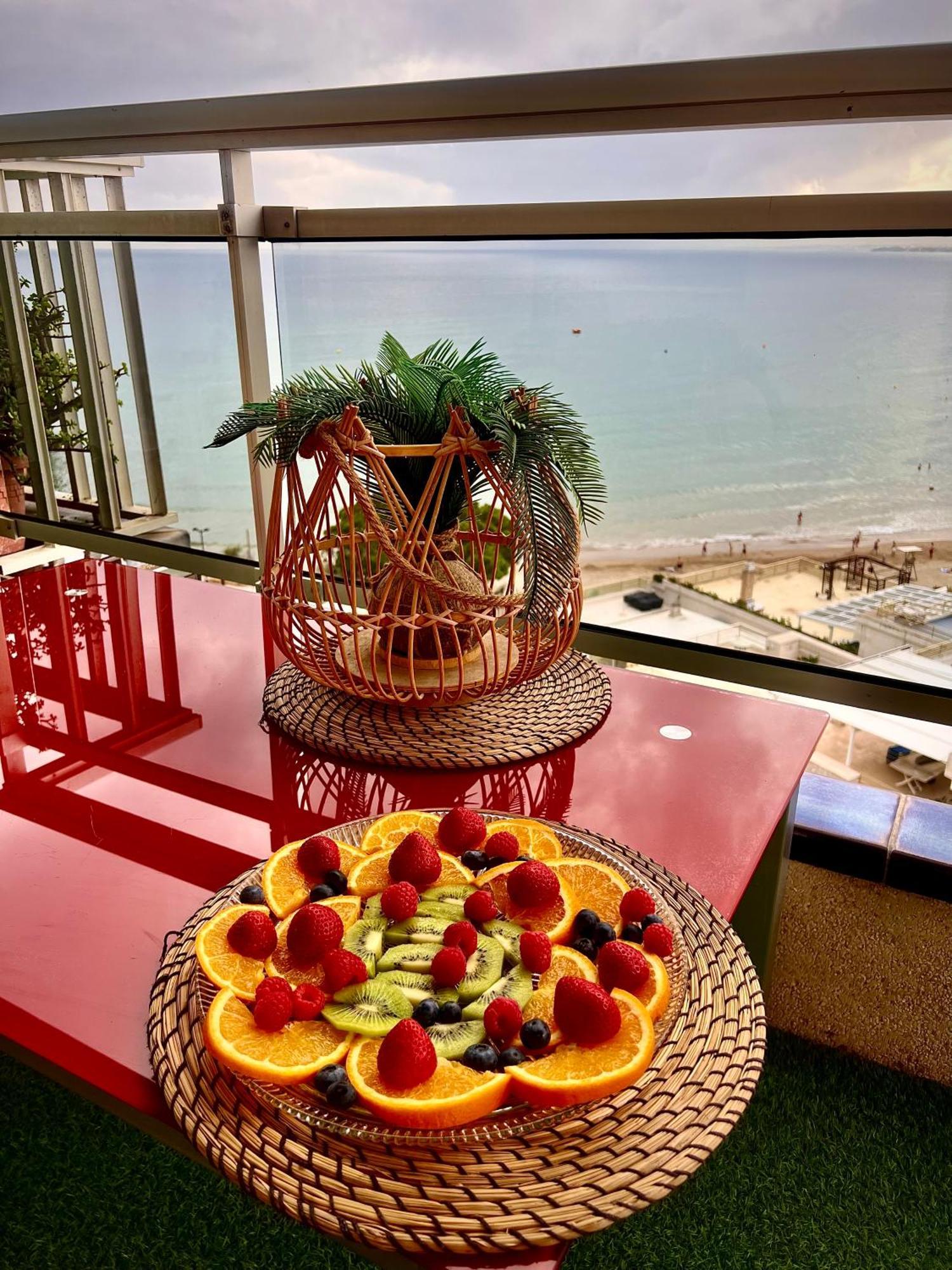 Blue Salou Apartment ภายนอก รูปภาพ